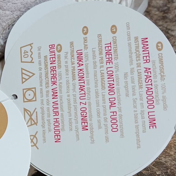 BabiesRUs Hooded Towel and Wash Mitt Set - Picture 7 of 9